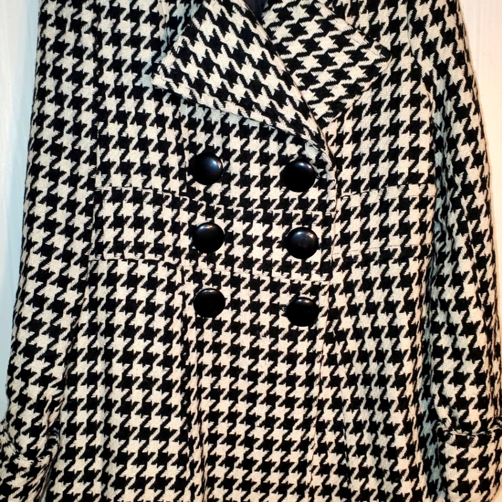 Houndstooth Double-breasted Coat